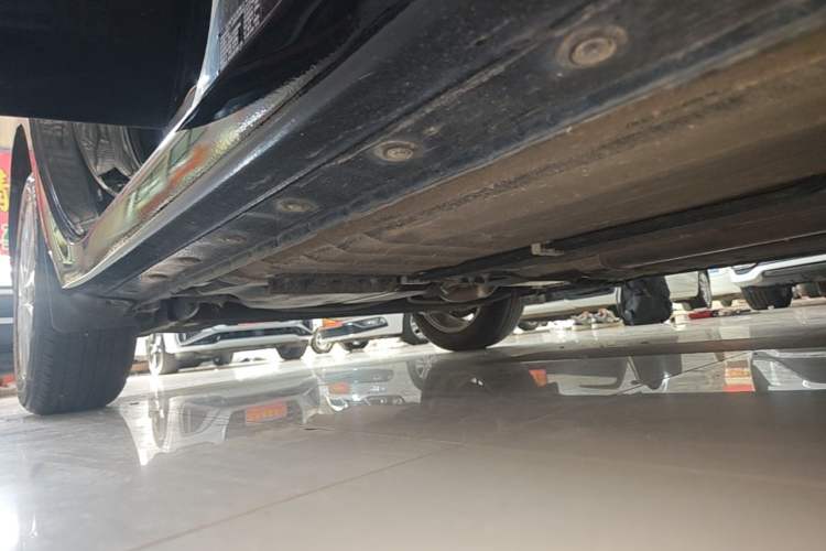 Used Nissan Sylphy 2021 Classic 1.6XL CVT Luxury Edition Right Side Sill