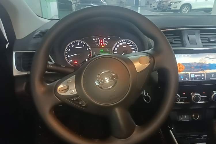 Used Nissan Sylphy 2021 Classic 1.6XL CVT Luxury Edition Steering Wheel