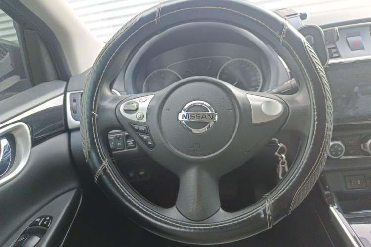 Used Nissan Sylphy 2021 Classic 1.6XL CVT Luxury Edition Steering Wheel