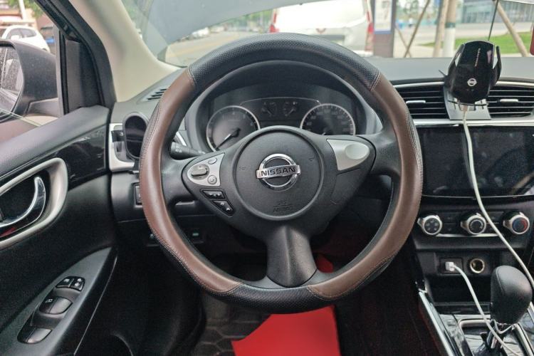 Used Nissan Sylphy 2021 Classic 1.6XL CVT Luxury Edition Steering Wheel