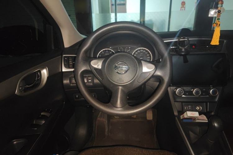 Used Nissan Sylphy 2021 Classic 1.6XE Manual Comfort Edition Steering Wheel