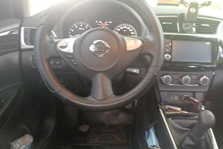 Used Nissan Sylphy 2021 Classic 1.6XL Manual Luxury Edition Steering Wheel