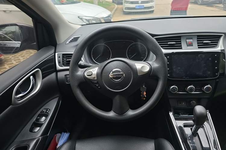 Used Nissan Sylphy 2021 Classic 1.6XL CVT Luxury Edition Steering Wheel