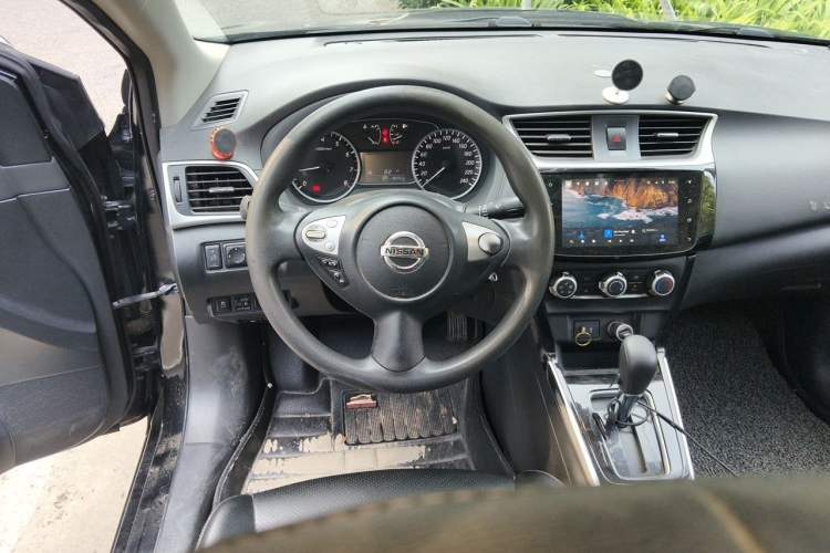 Used Nissan Sylphy 2021 Classic 1.6XL CVT Luxury Edition Steering Wheel