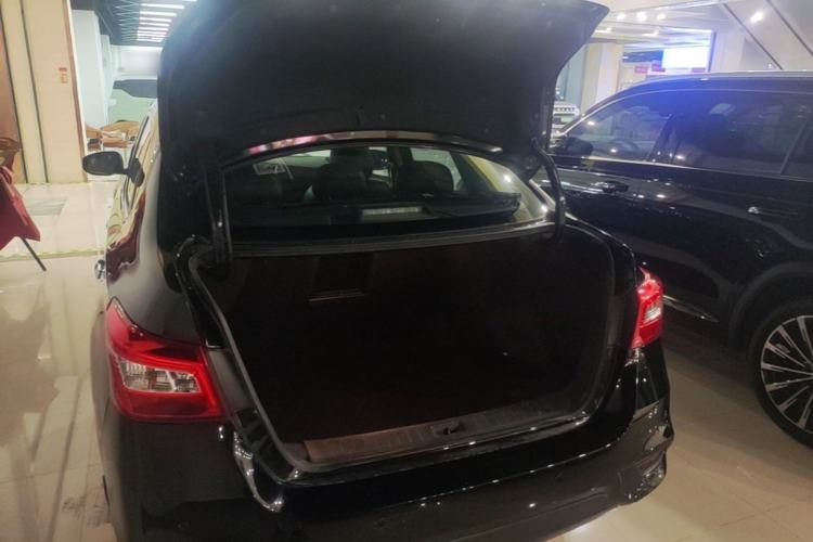 Used Nissan Sylphy 2021 Classic 1.6XL CVT Luxury Edition Trunk