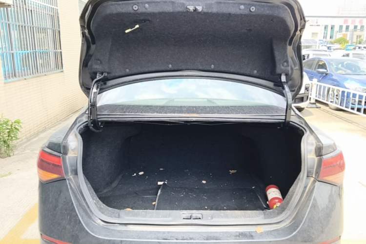 Used Nissan Sylphy 2021 1.6L XL CVT Enjoyment Edition Trunk