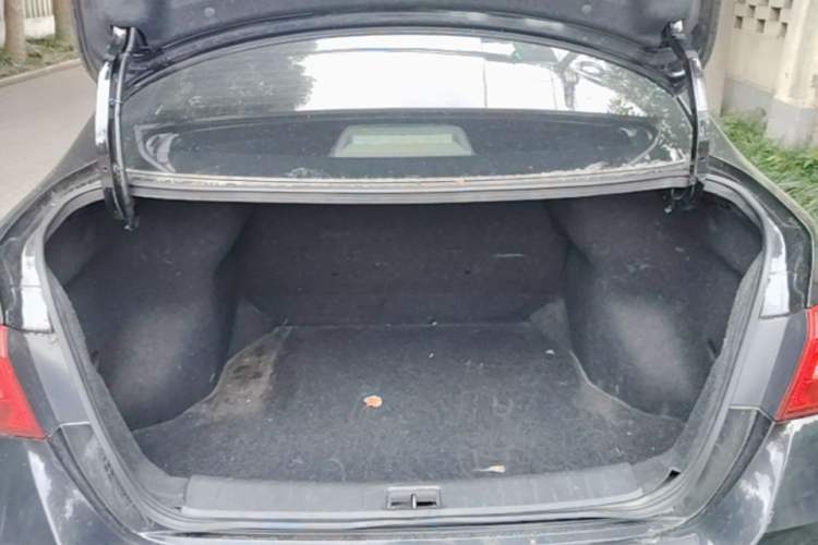 Used Nissan Sylphy 2021 Classic 1.6XE CVT Comfort Edition Trunk