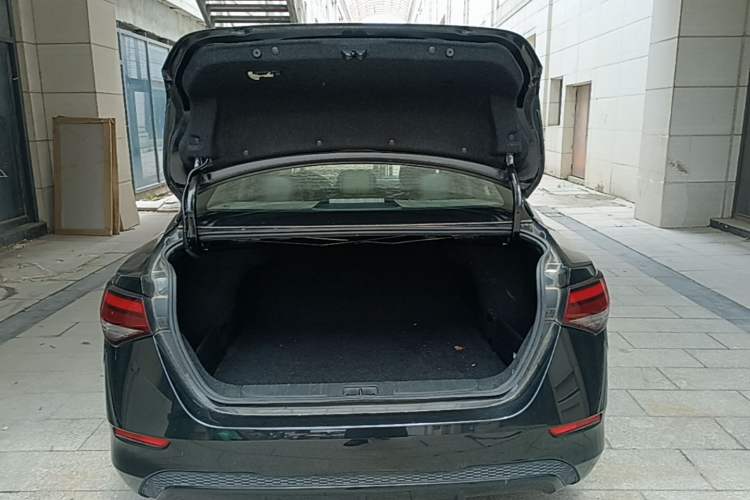 Used Nissan Sylphy 2021 1.6L XL CVT Enjoyment Edition Trunk