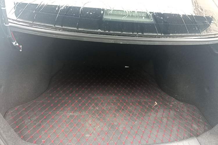 Used Nissan Sylphy 2021 Classic 1.6XE CVT Comfort Edition Trunk