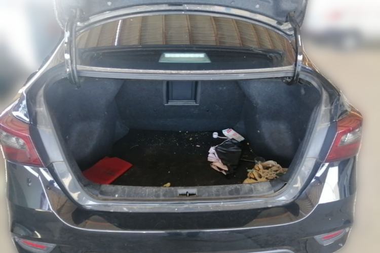 Used Nissan Sylphy 2021 Classic 1.6XL CVT Luxury Edition Trunk