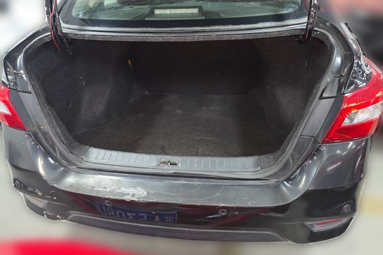 Used Nissan Sylphy 2021 Classic 1.6XE CVT Comfort Edition Trunk