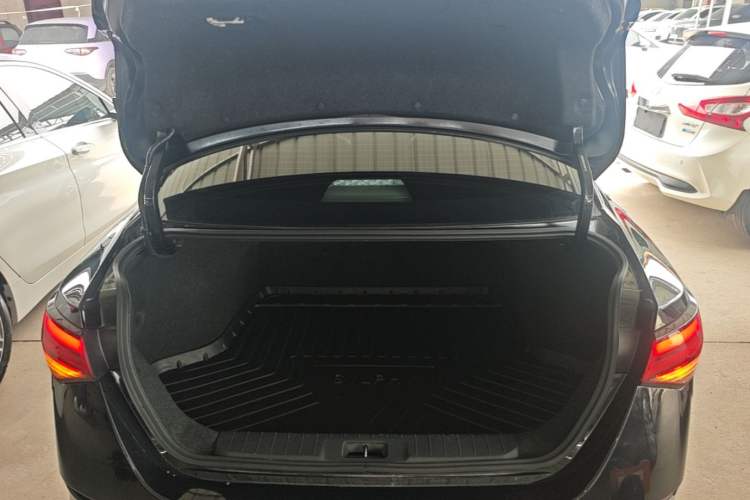 Used Nissan Sylphy 2021 1.6L XL CVT Enjoyment Edition Trunk