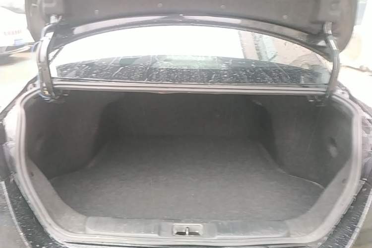 Used Nissan Sylphy 2021 1.6L XL CVT Enjoyment Edition Trunk