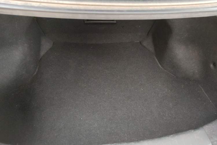 Used Nissan Sylphy 2021 Classic 1.6XL CVT Luxury Edition Trunk