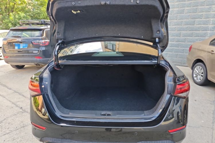 Used Nissan Sylphy 2021 1.6L XL CVT Enjoyment Edition Trunk