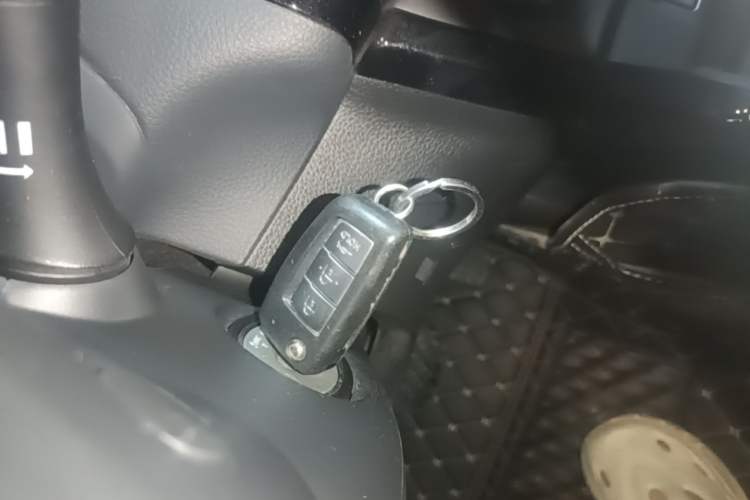 Used Nissan Sylphy 2021 Classic 1.6XL CVT Luxury Edition Vehicle Key