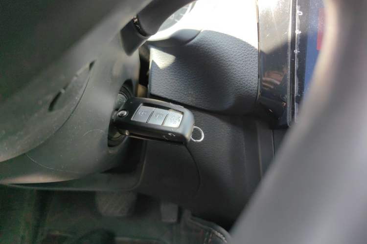 Used Nissan Sylphy 2021 Classic 1.6XE CVT Comfort Edition Vehicle Key