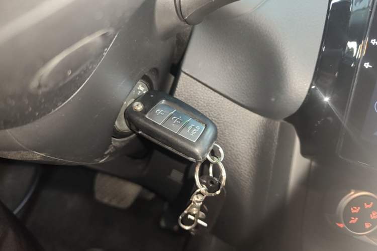 Used Nissan Sylphy 2021 Classic 1.6XE CVT Comfort Edition Vehicle Key