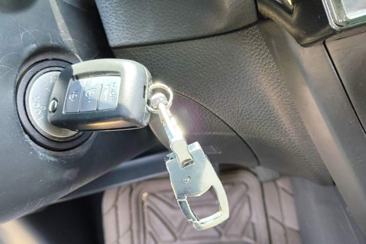Used Nissan Sylphy 2021 Classic 1.6XE CVT Comfort Edition Vehicle Key