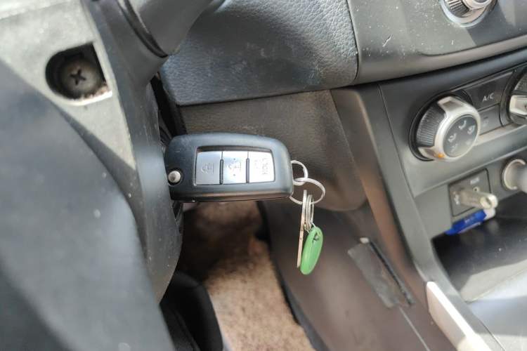Used Nissan Sylphy 2021 Classic 1.6XE CVT Comfort Edition Vehicle Key