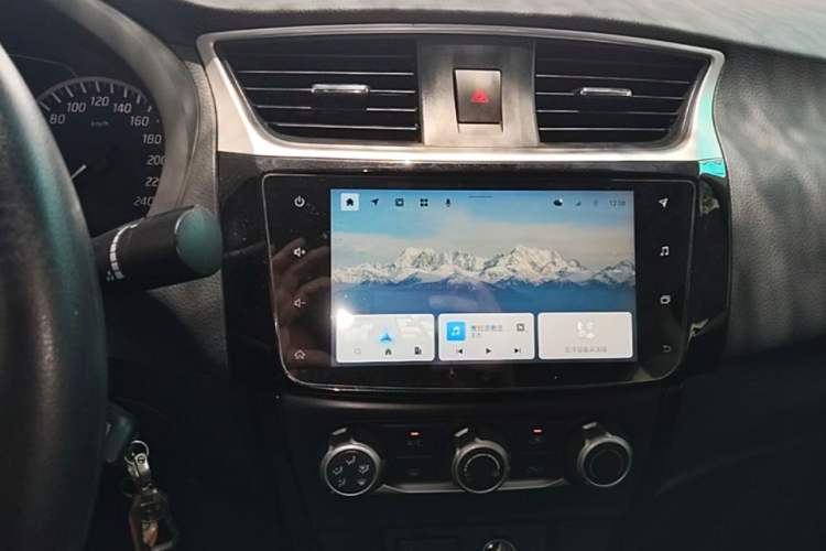 Used Nissan Sylphy 2021 Classic 1.6XL CVT Luxury Edition Audio And AC Panel