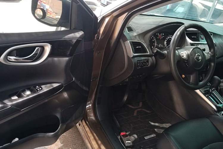 Used Nissan Sylphy 2021 Classic 1.6XL CVT Luxury Edition Driver Seat