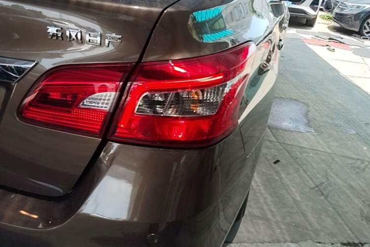 Used Nissan Sylphy 2021 Classic 1.6XL CVT Luxury Edition Right Rear Taillight