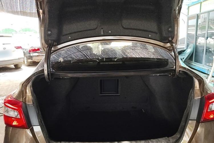 Used Nissan Sylphy 2021 Classic 1.6XL CVT Luxury Edition Trunk