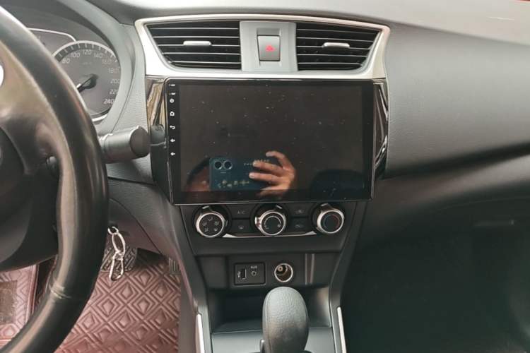 Used Nissan Sylphy 2021 Classic 1.6XE CVT Comfort Edition Audio And AC Panel