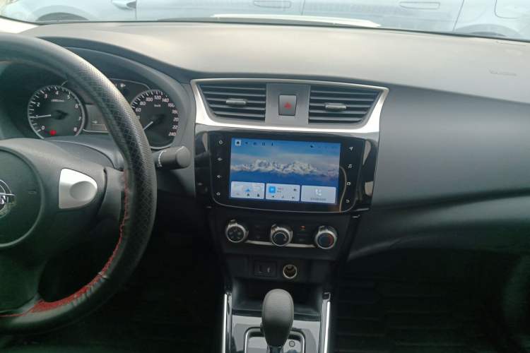 Used Nissan Sylphy 2021 Classic 1.6XL CVT Luxury Edition Audio And AC Panel