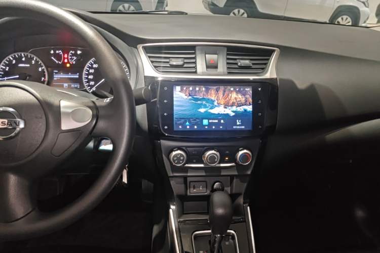 Used Nissan Sylphy 2021 Classic 1.6XL CVT Luxury Edition Audio And AC Panel