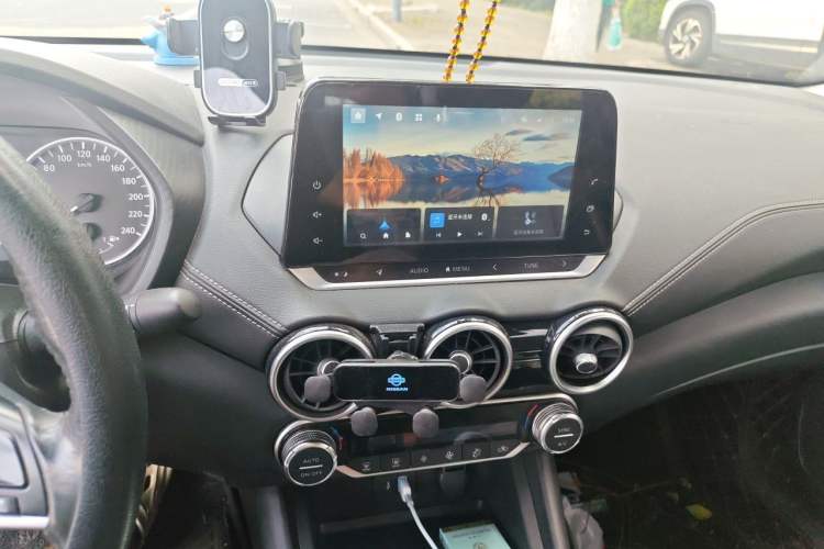 Used Nissan Sylphy 2021 1.6L XL CVT Enjoyment Edition Audio And AC Panel