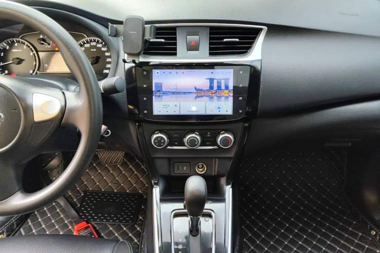 Used Nissan Sylphy 2021 Classic 1.6XL CVT Luxury Edition Audio And AC Panel