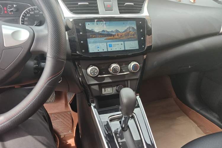 Used Nissan Sylphy 2021 Classic 1.6XL CVT Luxury Edition Audio And AC Panel