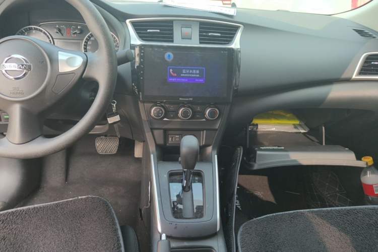 Used Nissan Sylphy 2021 Classic 1.6XL CVT Luxury Edition Audio And AC Panel