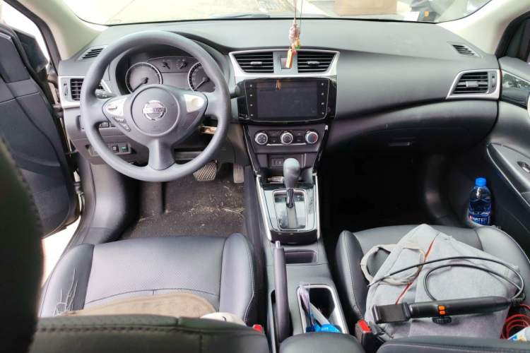 Used Nissan Sylphy 2021 Classic 1.6XL CVT Luxury Edition Center Console