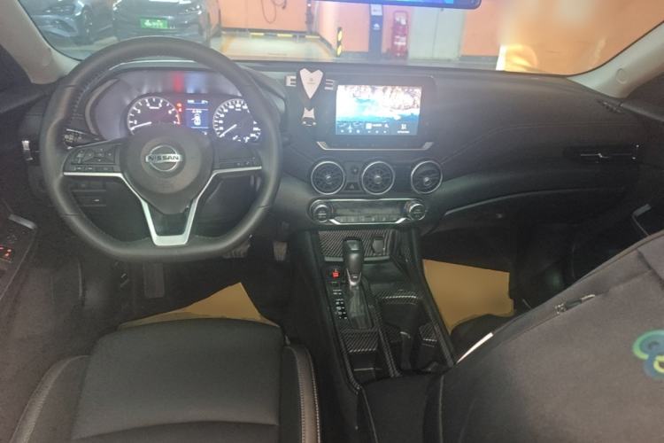 Used Nissan Sylphy 2021 1.6L XL CVT Enjoyment Edition Center Console