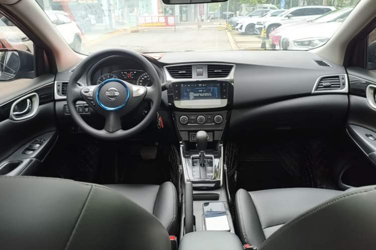Used Nissan Sylphy 2021 Classic 1.6XL CVT Luxury Edition Center Console