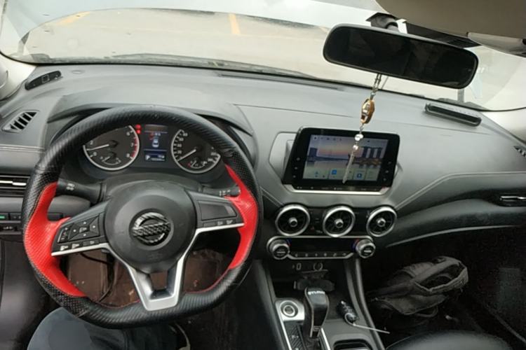 Used Nissan Sylphy 2021 1.6L XL CVT Enjoyment Edition Center Console
