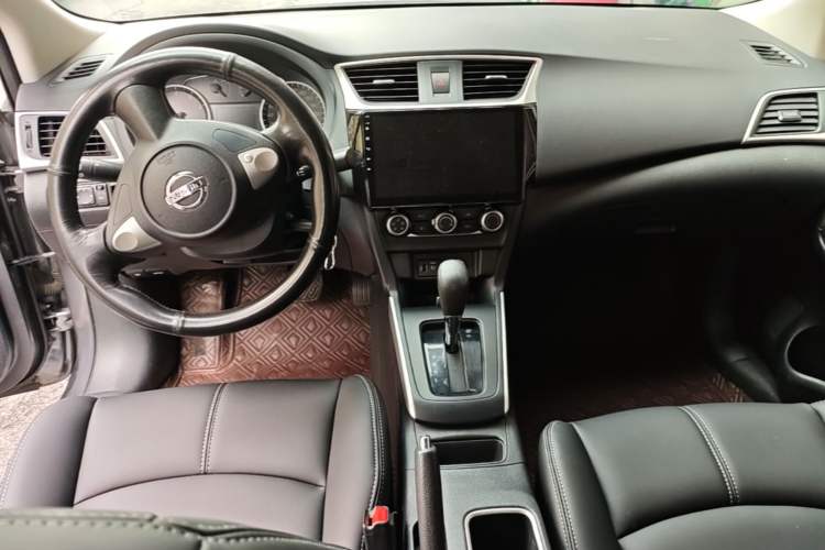 Used Nissan Sylphy 2021 Classic 1.6XE CVT Comfort Edition Center Console