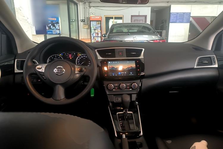 Used Nissan Sylphy 2021 Classic 1.6XL CVT Luxury Edition Center Console