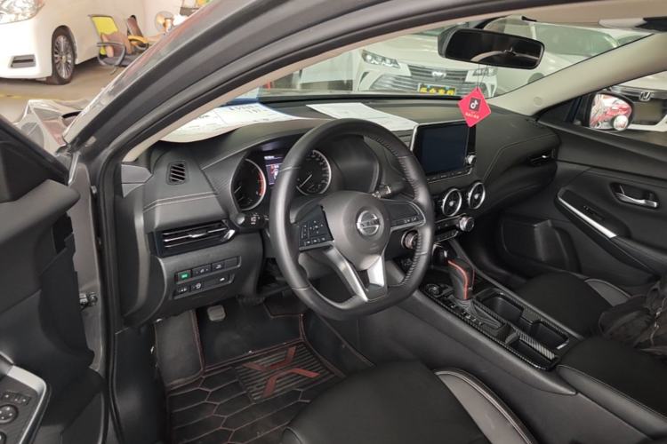 Used Nissan Sylphy 2021 1.6L XL CVT Enjoyment Edition Center Console