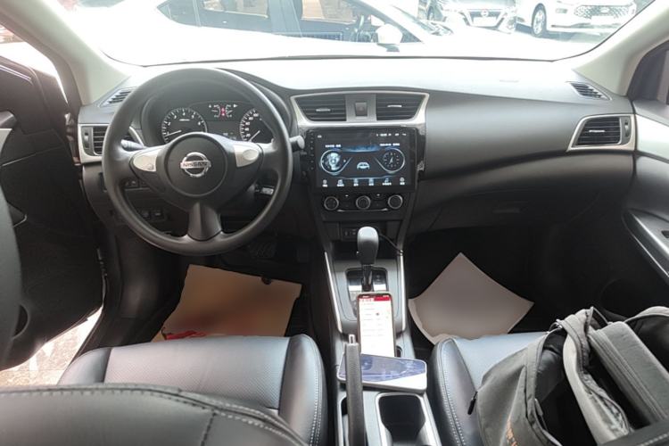 Used Nissan Sylphy 2021 Classic 1.6XL CVT Luxury Edition Center Console
