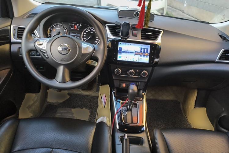 Used Nissan Sylphy 2021 Classic 1.6XL CVT Luxury Edition Center Console