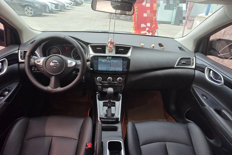 Used Nissan Sylphy 2021 Classic 1.6XL CVT Luxury Edition Center Console