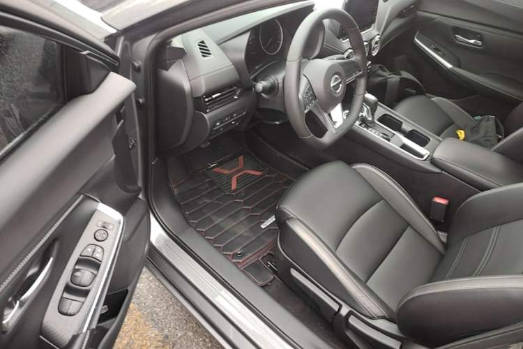 Used Nissan Sylphy 2021 1.6L XL CVT Enjoyment Edition Driver Seat