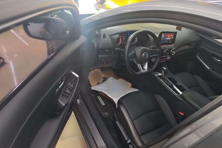 Used Nissan Sylphy 2021 1.6L XL CVT Enjoyment Edition Driver Seat