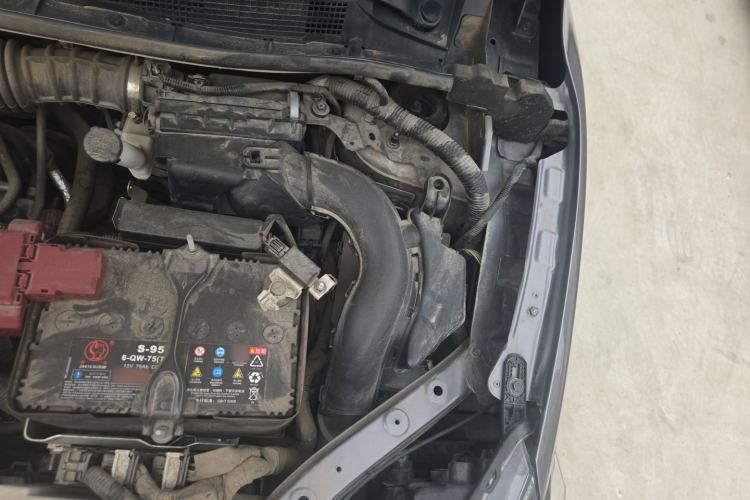 Used Nissan Sylphy 2021 Classic 1.6XE CVT Comfort Edition Engine Bay Left