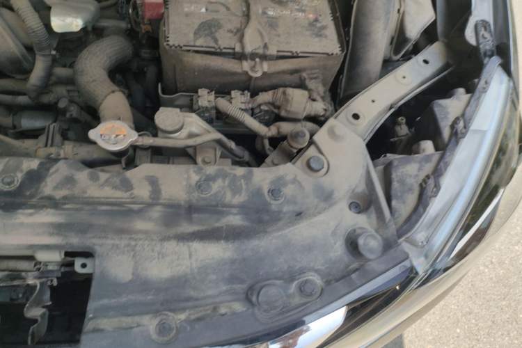Used Nissan Sylphy 2021 Classic 1.6XL CVT Luxury Edition Engine Bay Left