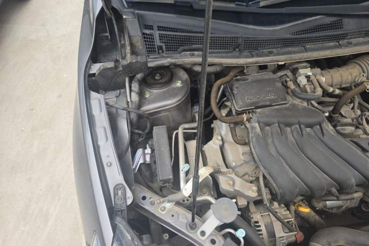 Used Nissan Sylphy 2021 Classic 1.6XE CVT Comfort Edition Engine Bay Right